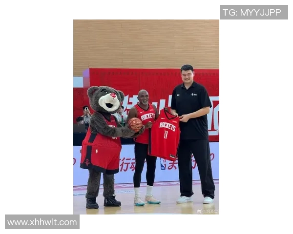 姚明与阿迪达斯合作推出限量版球衣引发球迷热议与收藏热潮 姚明与阿迪达斯合作推出限量版球衣引发球迷热议与收藏热潮