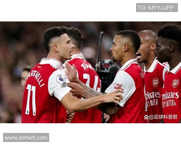 足球明星最新动态视频揭示他们的训练生活与赛场背后的故事